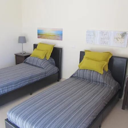 Beach 2 Bedroom Ground Floor Lac Apartment *